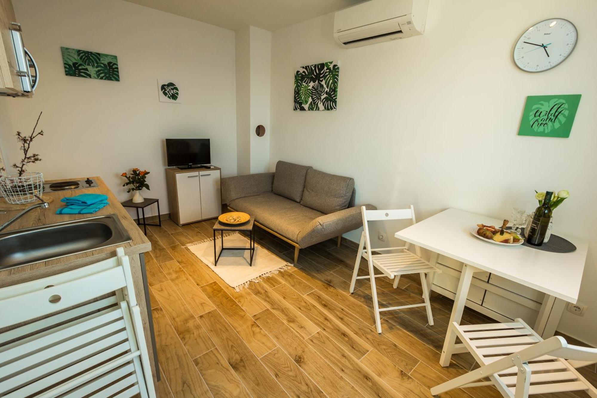 2Bfree Apartments Stinica Ngoại thất bức ảnh