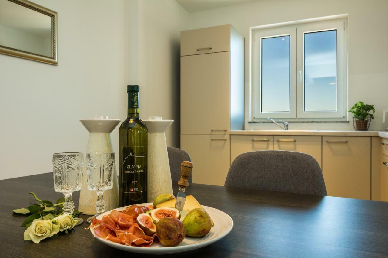 2Bfree Apartments Stinica Ngoại thất bức ảnh